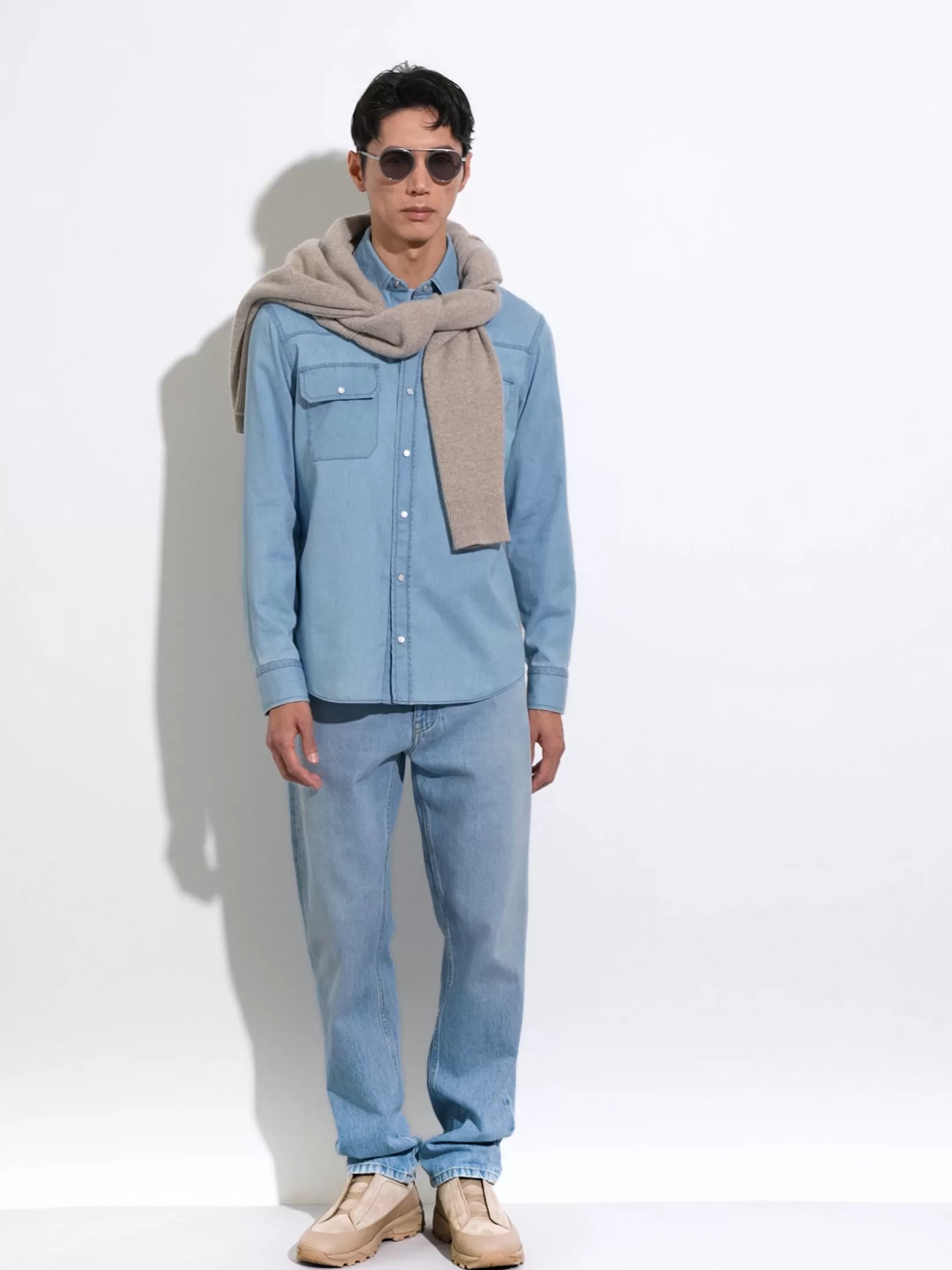 camisa_vaquera_en_algodn_descolorida_6.webp Online ZEGNA Camisa Vaquera en Algodón Descolorida Azulclaro