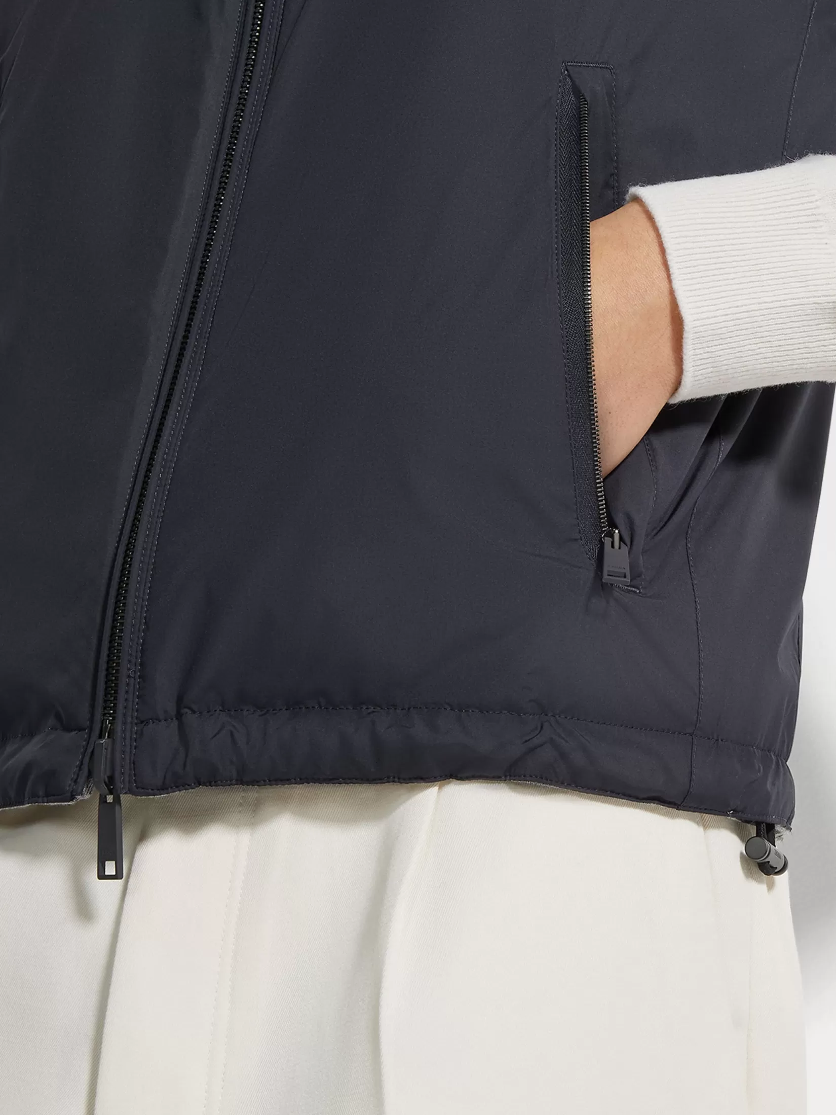 chaleco_brezza_reversible_en_microfibra_2-2.webp Cheap ZEGNA Chaleco Brezza Reversible en Microfibra Azulmarino/Gris