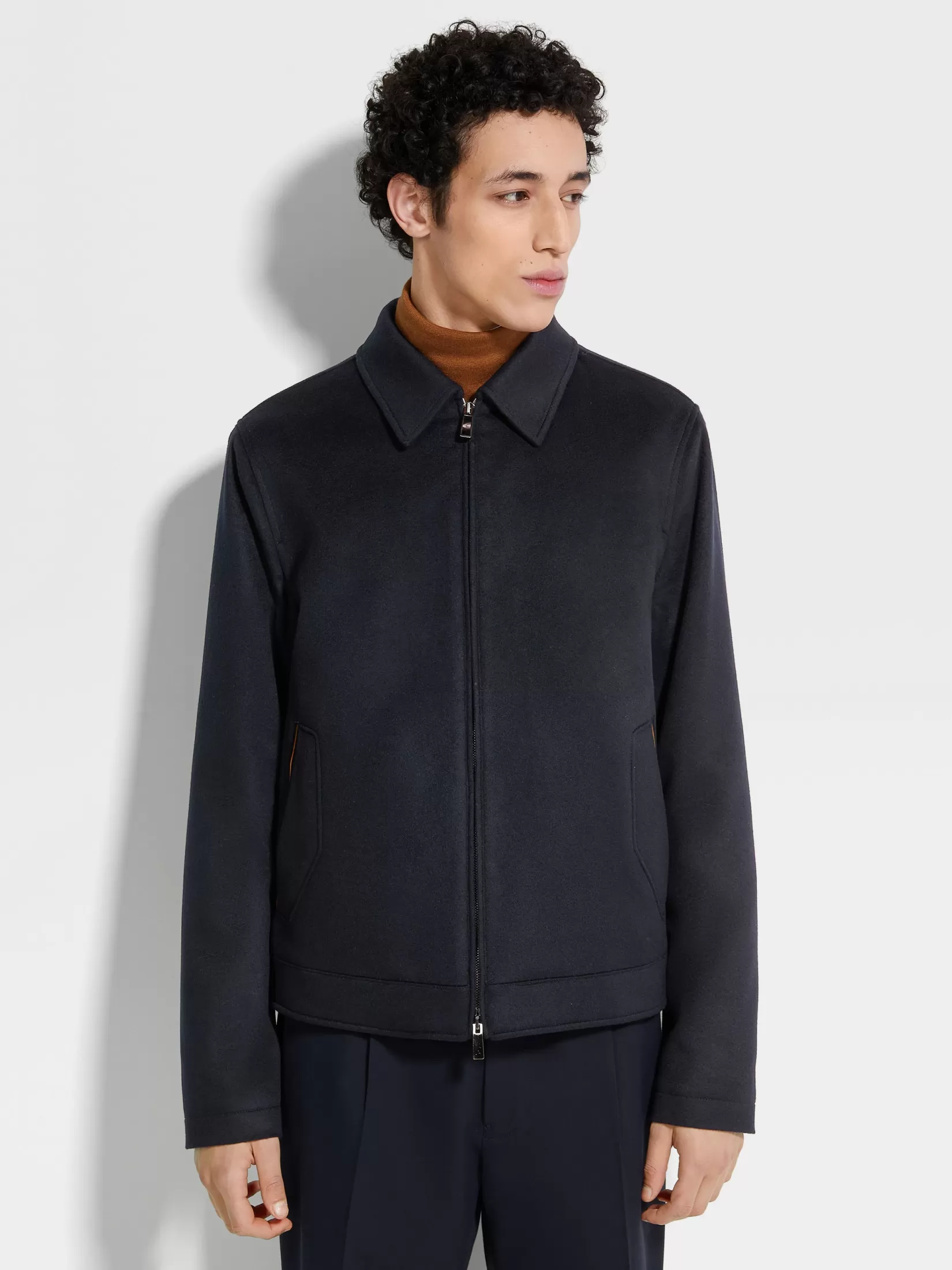 chaqueta_fina_en_oasi_cashmere_elements_3.webp Shop ZEGNA Chaqueta Fina en Oasi Cashmere Elements Azulmarino