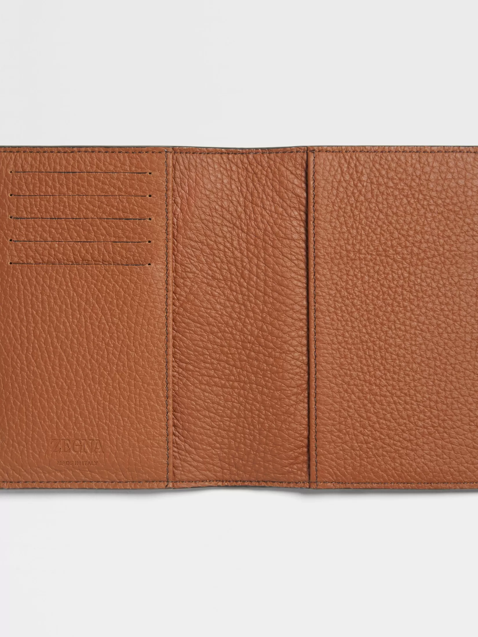 New ZEGNA Funda para Pasaporte en Piel de Ciervo Color Foliage