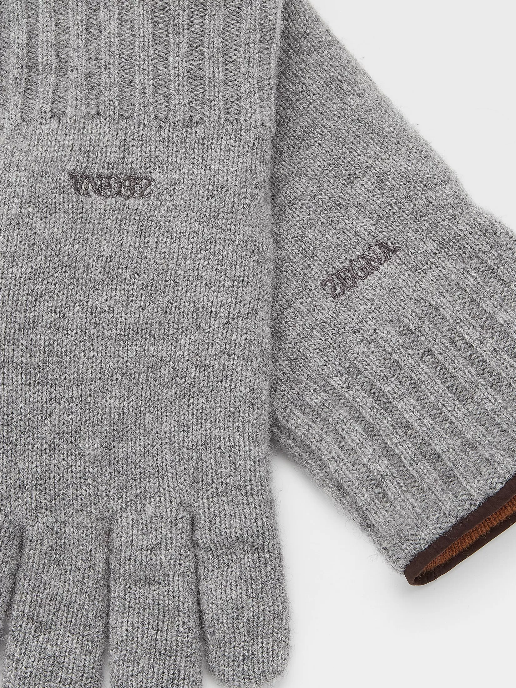 Flash Sale ZEGNA Guantes en Oasi Cashmere Color Gris