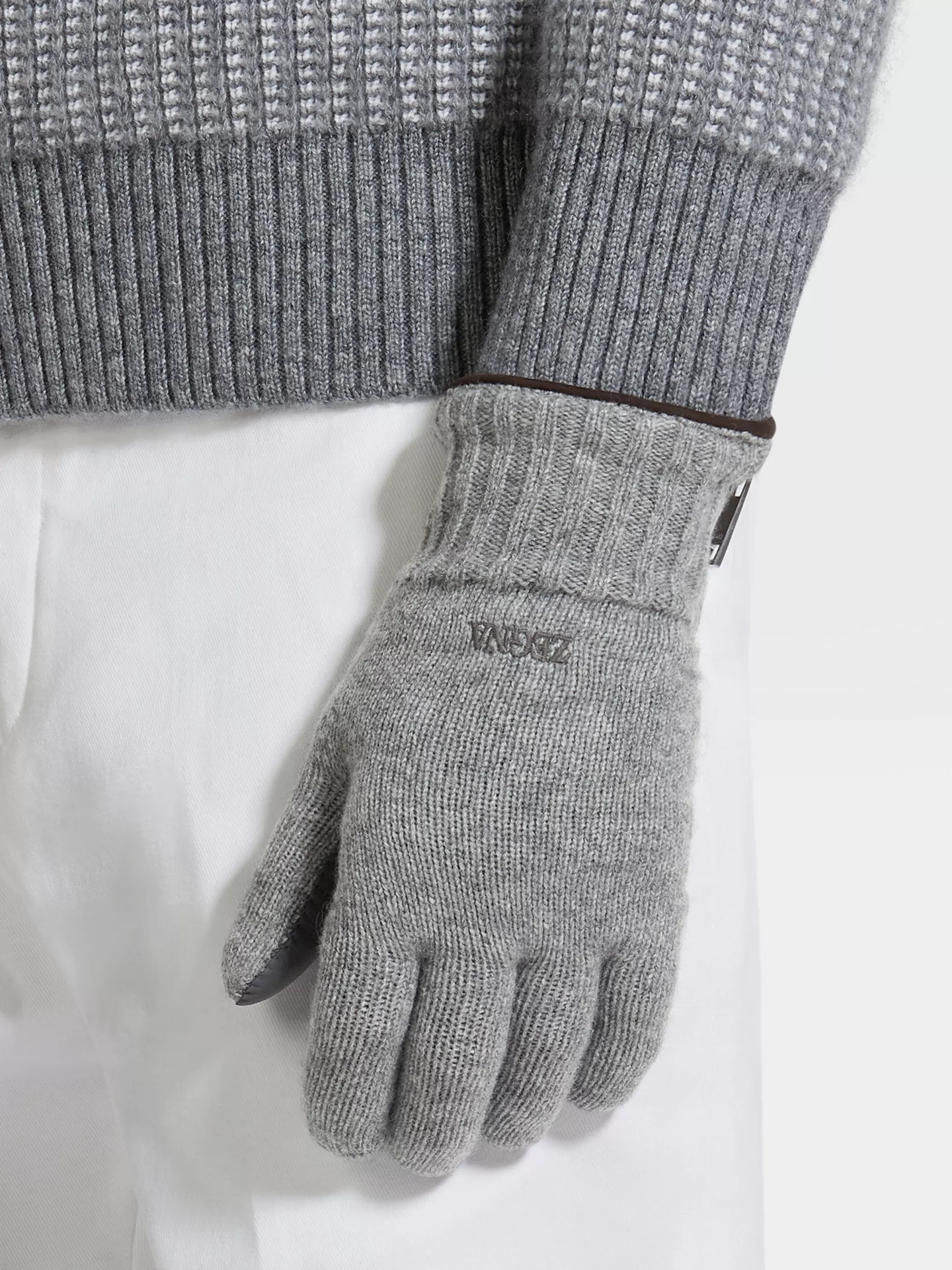Flash Sale ZEGNA Guantes en Oasi Cashmere Color Gris