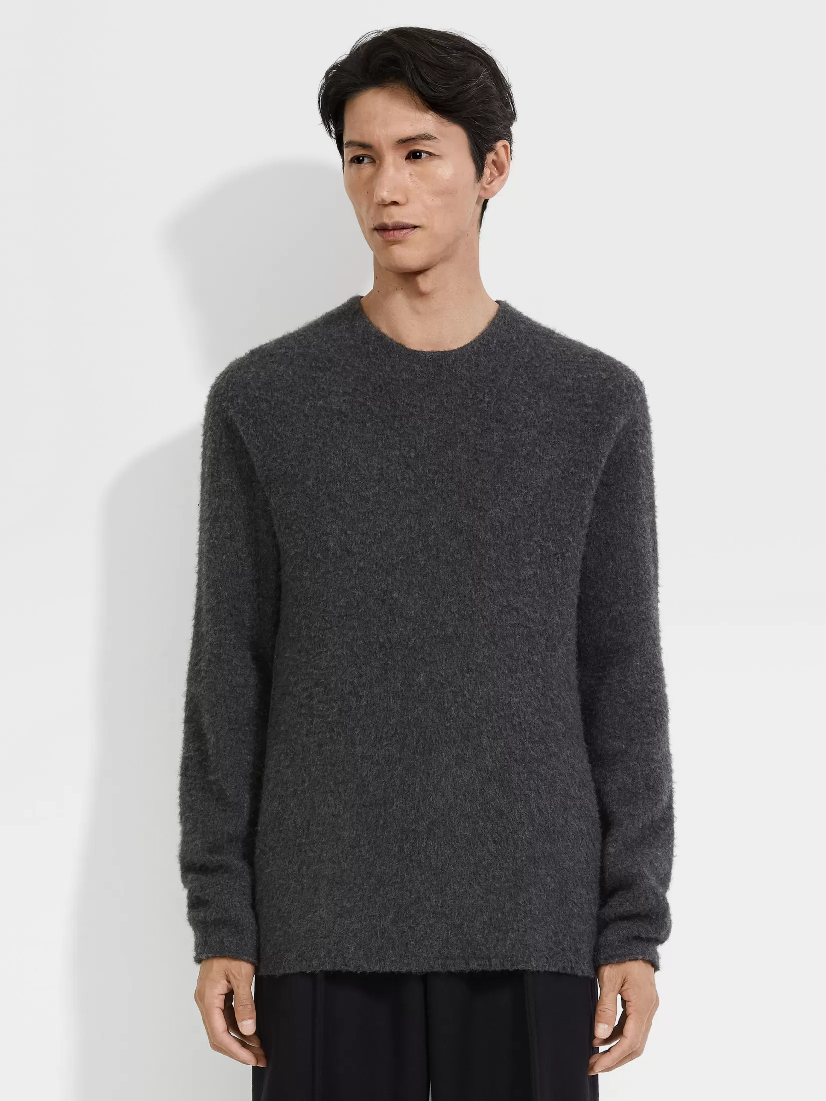 New ZEGNA Jersey de Cuello Redondo en Oasi Cashmere Gris Oscuro Mixto Grisoscuromixto