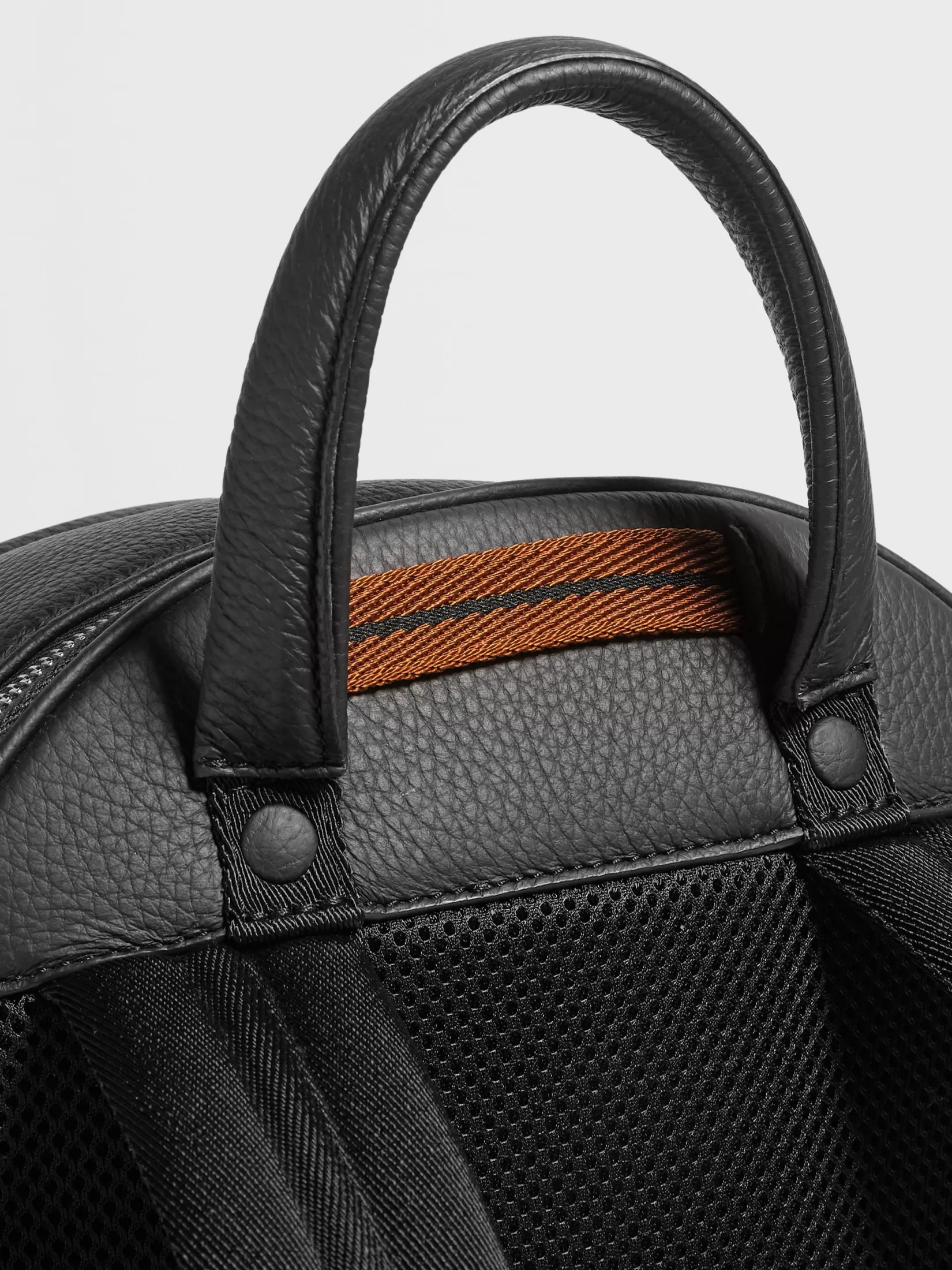 Sale ZEGNA Mochila Hoodie en Piel de Ciervo Color Negro