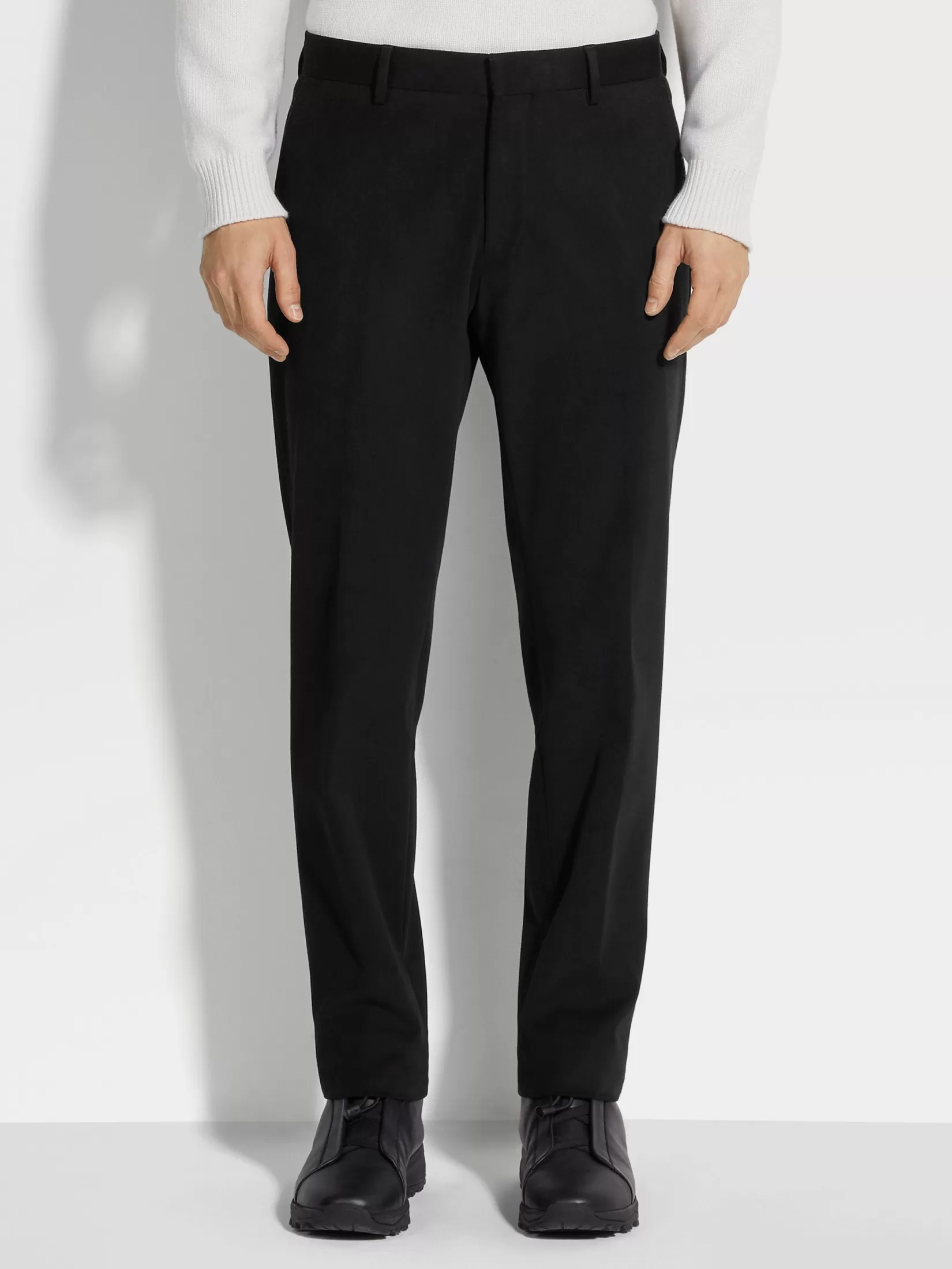 Best ZEGNA Pantalones en Mezcla de Algodón Winter Chino Color Negro