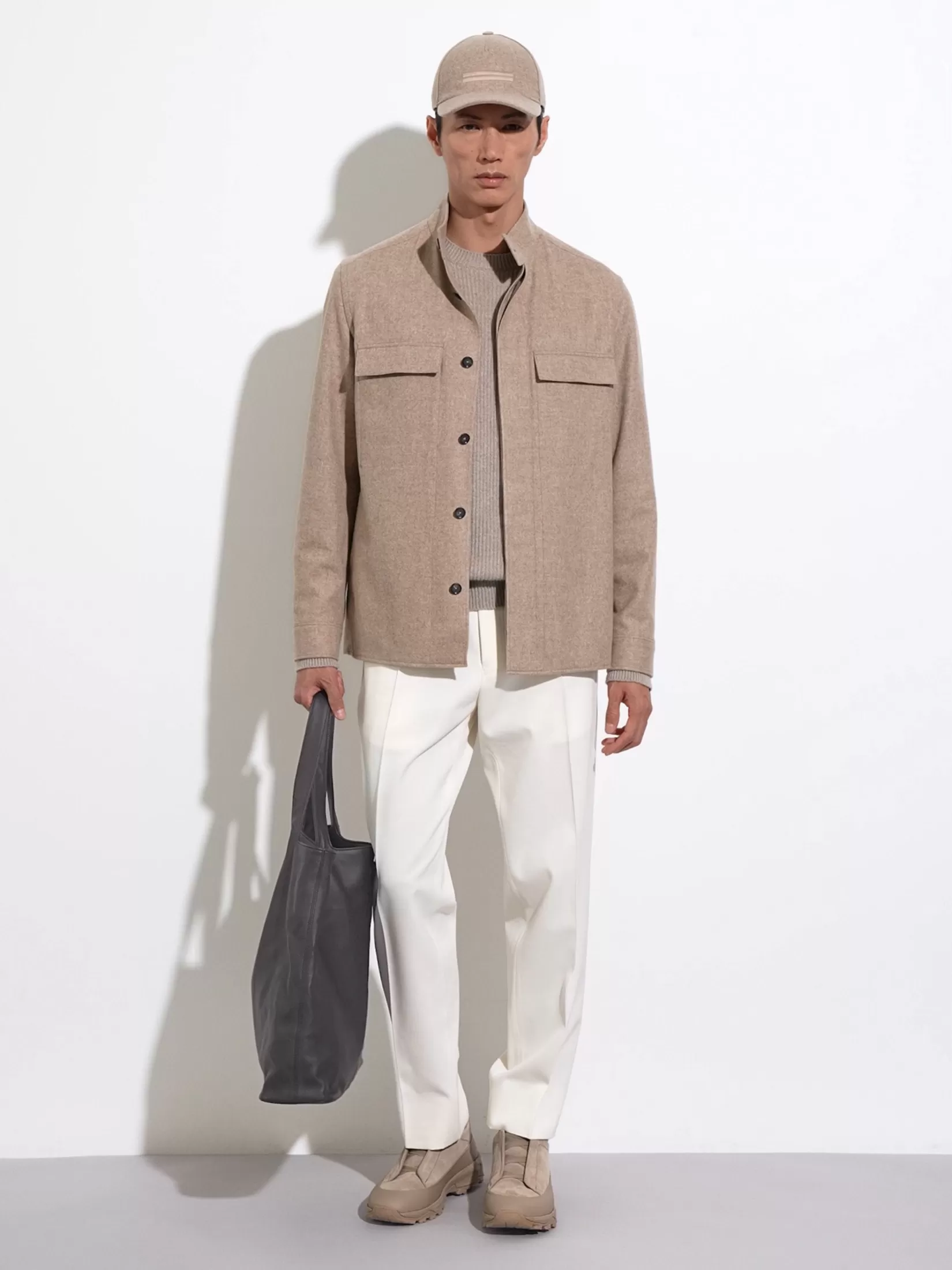 sobrecamisa_en_oasi_cashmere_6-1.webp Shop ZEGNA Sobrecamisa en Oasi Cashmere Grispardoclarojaspeado