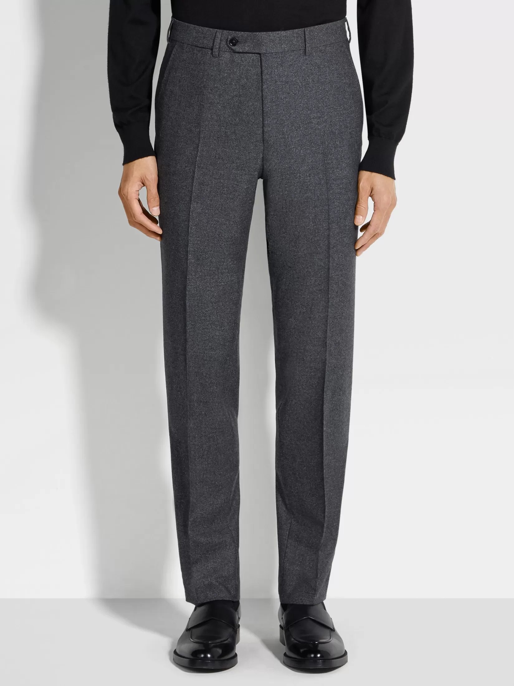 traje_en_lana_milmil_seda_y_cachemira_color_gris_oscuro_4.webp Outlet ZEGNA Traje en Lana 15milmil15, Seda y Cachemira Color Gris Oscuro Grisoscuro