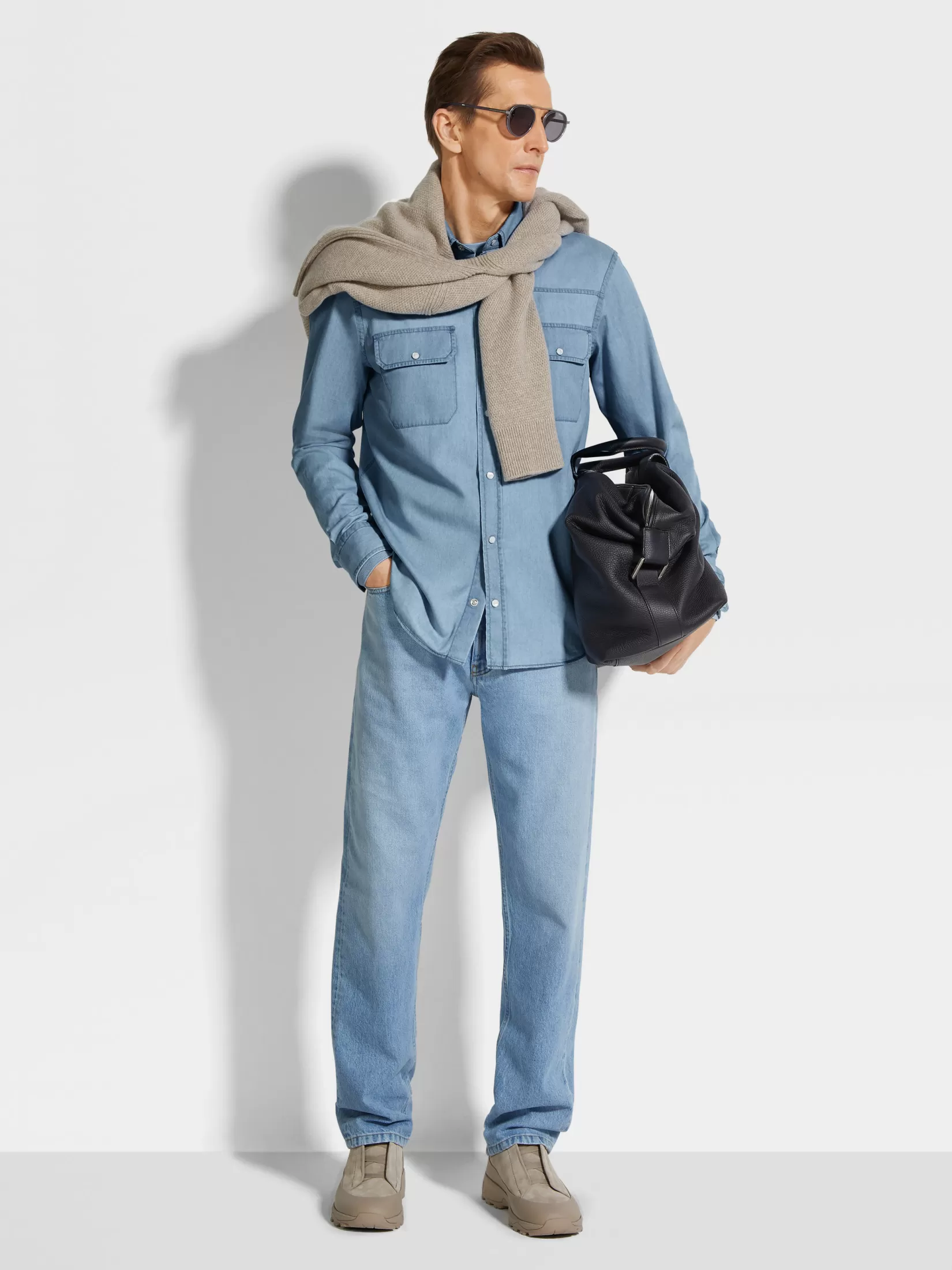 vaqueros_roccia_de_algodn_azul_desteido_2.webp New ZEGNA Vaqueros Roccia de Algodón Desteñido Azul