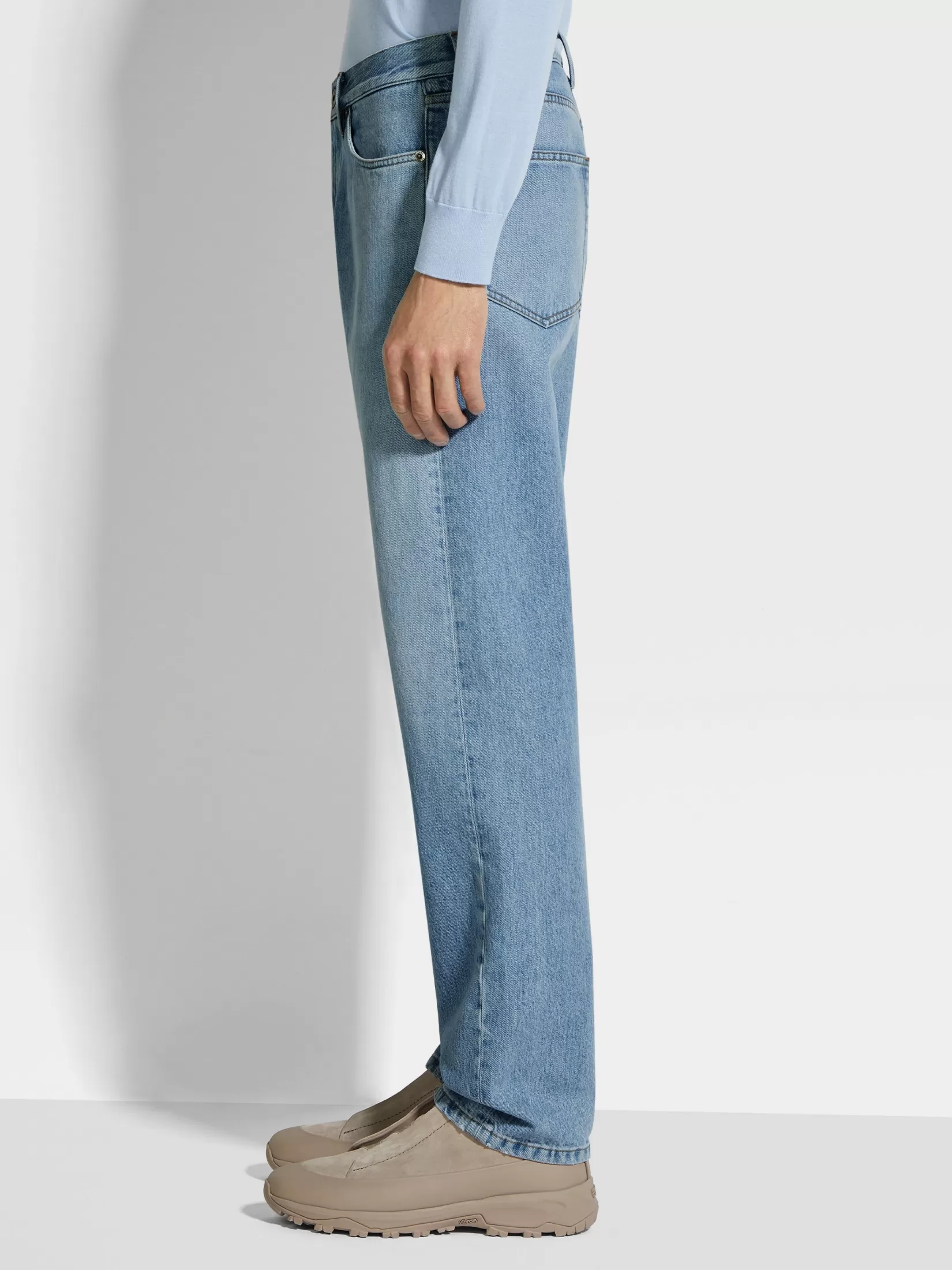 vaqueros_roccia_de_algodn_azul_desteido_3.webp New ZEGNA Vaqueros Roccia de Algodón Desteñido Azul