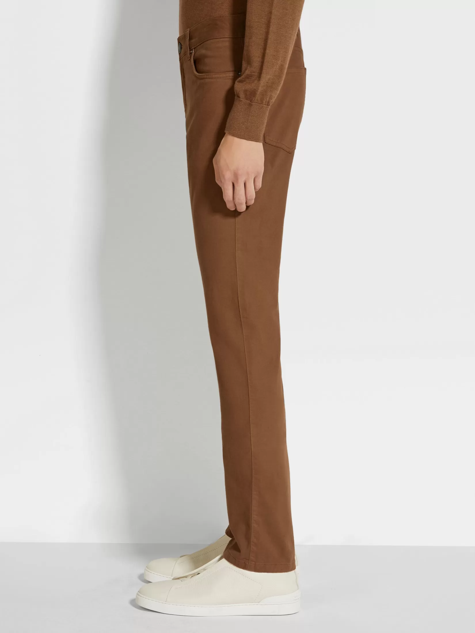 vaqueros_roccia_de_algodn_elstico_color_foliage_oscuro_2.webp Flash Sale ZEGNA Vaqueros Roccia de Algodón Elástico Color Foliage Oscuro Foliageoscuro