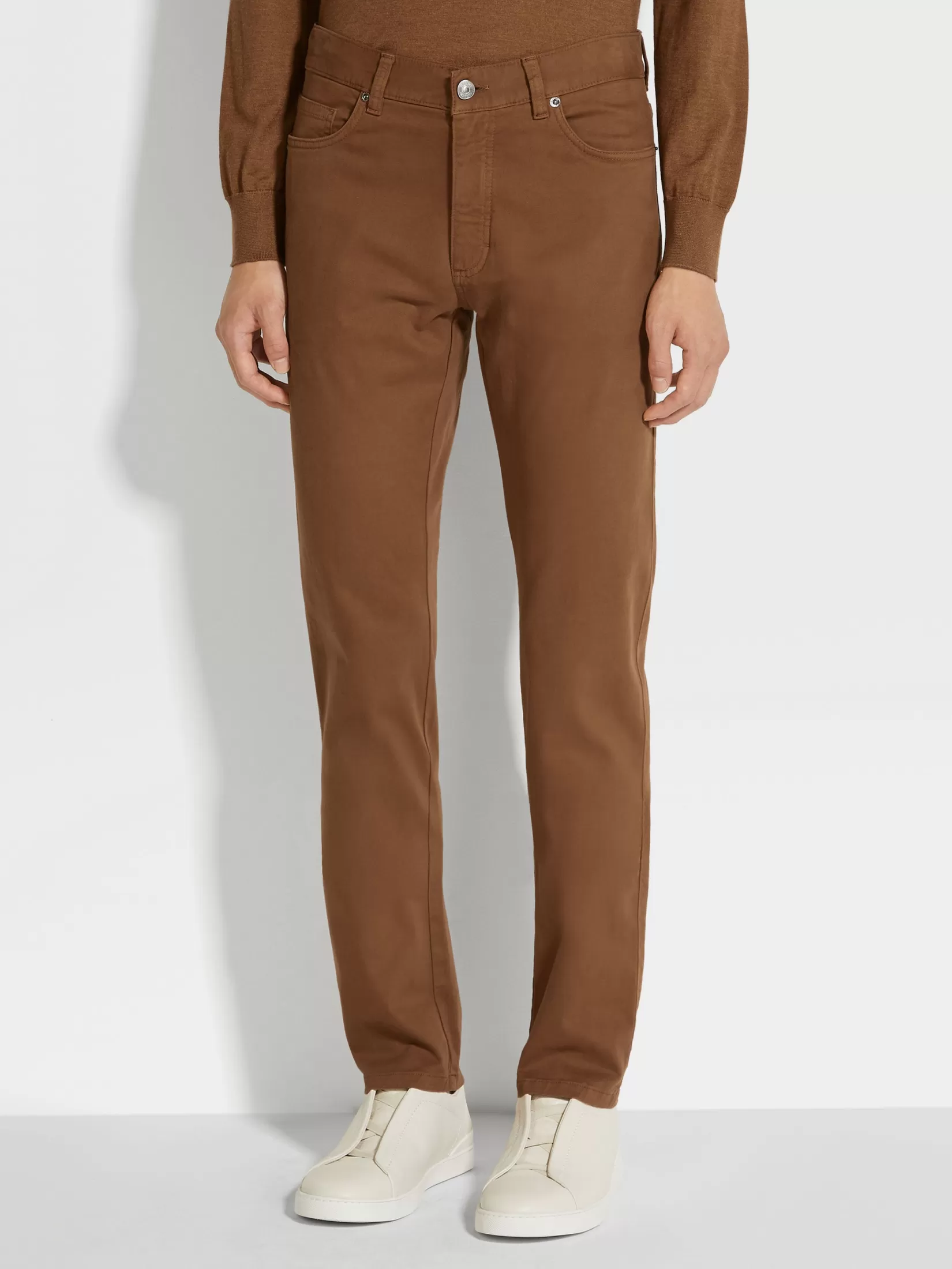 vaqueros_roccia_de_algodn_elstico_color_foliage_oscuro_3.webp Flash Sale ZEGNA Vaqueros Roccia de Algodón Elástico Color Foliage Oscuro Foliageoscuro