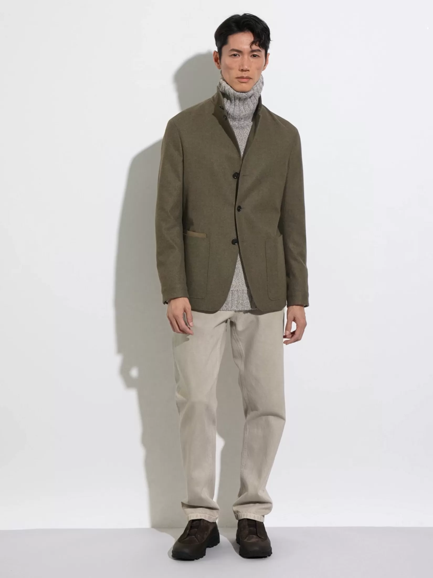 vaqueros_roccia_de_algodn_gris_pardo_claro_6.webp Outlet ZEGNA Vaqueros Roccia de Algodón Gris Pardo Claro Grispardoclaro