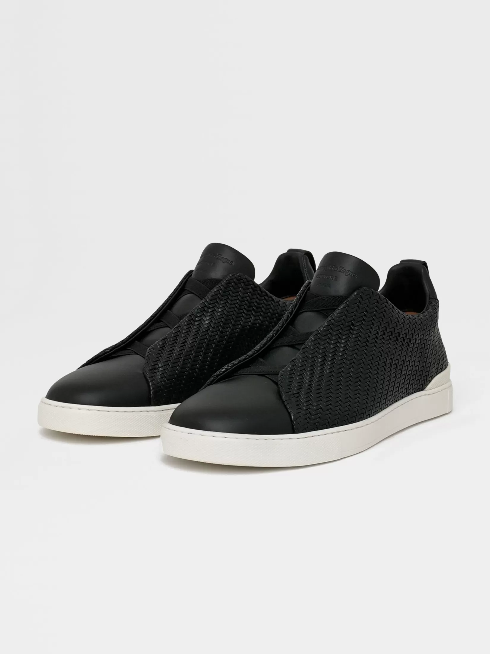 Shop ZEGNA Zapatillas Triple Stitch™ en Piel PELLETESSUTA™ Color Negro